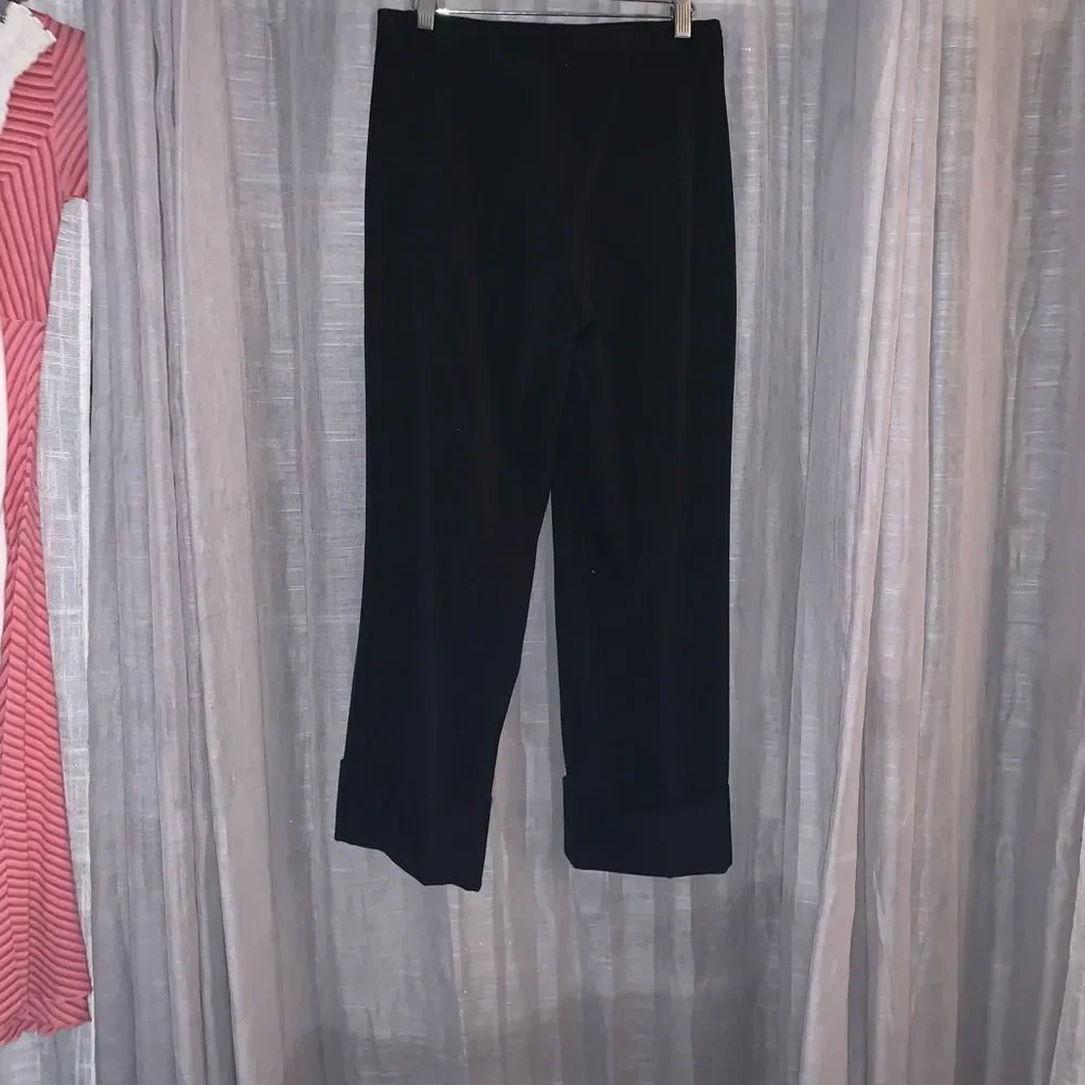 Angeline Kingsley Black Cropped Slacks